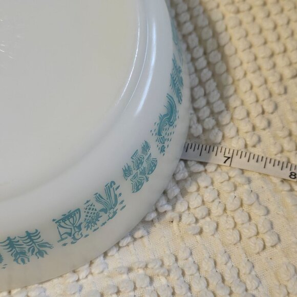 Pyrex Turquoise Amish Butterprint 1 Pint Casserole Dish with Glass Lid - Picture 5 of 9